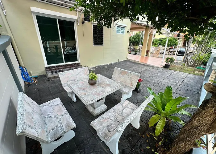 Spacious And Peaceful 3 Bedrooms Detached House Inside * Bangkok