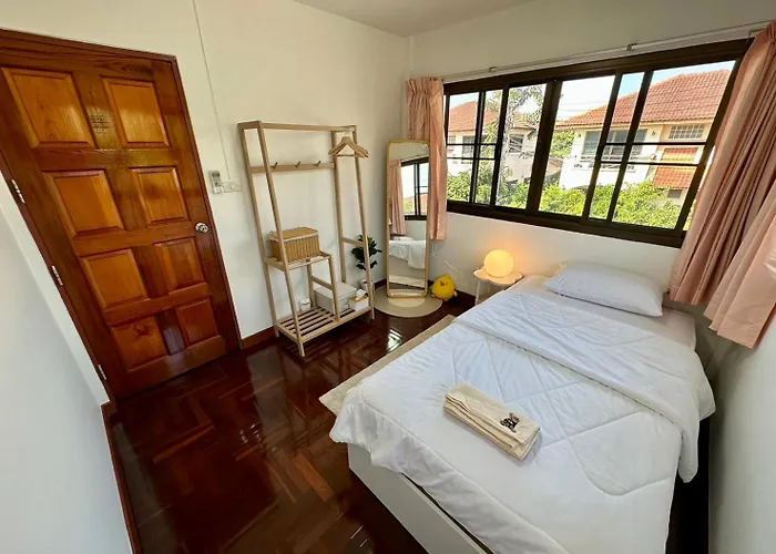 Spacious And Peaceful 3 Bedrooms Detached House Inside Holiday home Bangkok