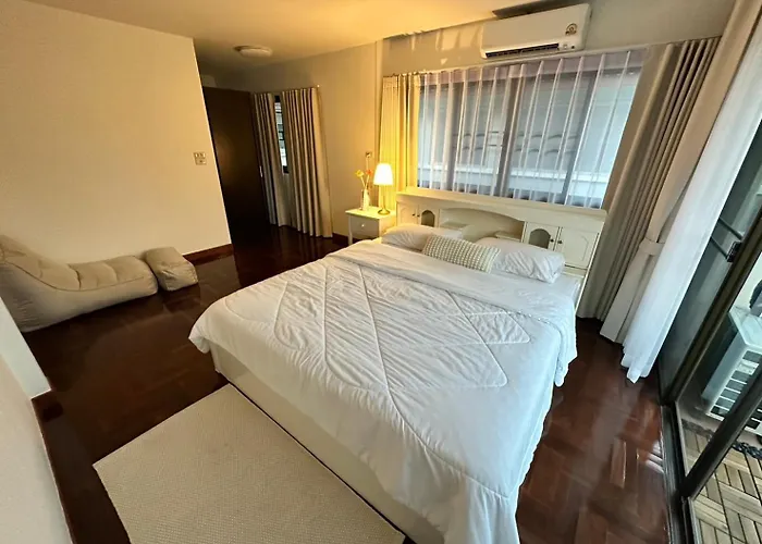 Spacious And Peaceful 3 Bedrooms Detached House Inside Bangkok