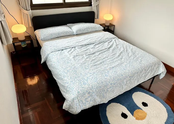 Spacious And Peaceful 3 Bedrooms Detached House Inside